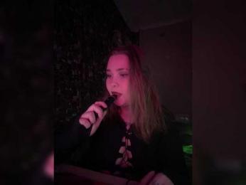 AlexisGrant webcam model stream image