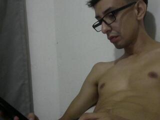Leo Rome webcam model stream image