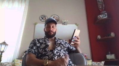 X_caronte_X webcam model stream image
