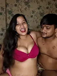 priyaverma00 webcam model stream image