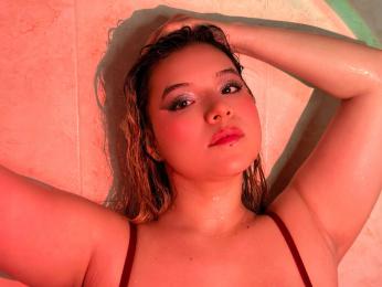 SusieJohns webcam model stream image