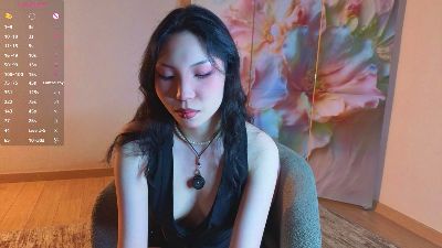 EmelineDinges webcam model stream image