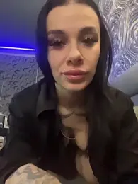 Queen_of_pain webcam model stream image