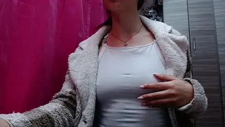 holy_juli webcam stripchat model stream image