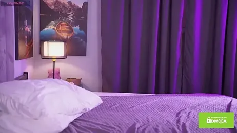 Tella_dream webcam model stream image