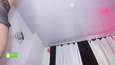 valen_pretty webcam stripchat model stream image