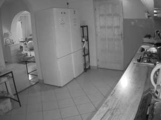 voyeurcam-julmodels-kitchen webcam model stream image