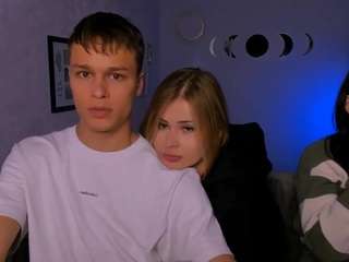 kira-neko webcam model stream image