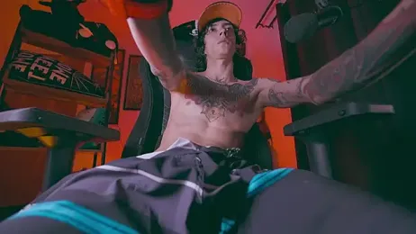 Olliver___y webcam model stream image