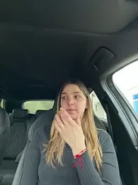 DoriDelux66 webcam stripchat model stream image