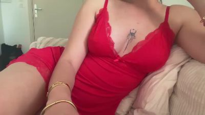 emilieavzere webcam model stream image
