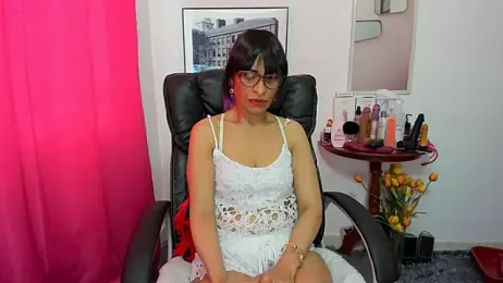 Aries_Mature webcam model stream image