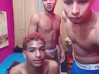 hugecock_black webcam model stream image