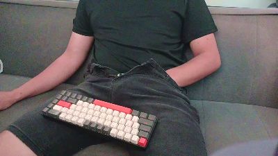 curious0531 webcam model stream image