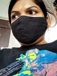 illay_love webcam stripchat model stream image