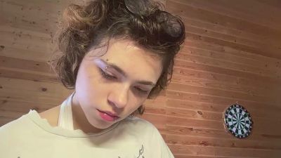 ElainaSynnott webcam model stream image