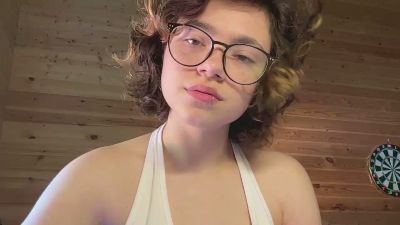 ElainaSynnott webcam model stream image