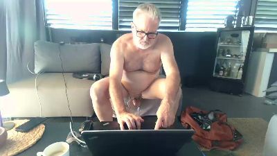 Devoteppslave webcam cam4 model stream image