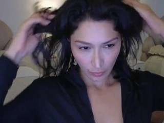 azaleiia webcam model stream image