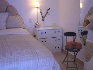 azaleiia webcam model stream image