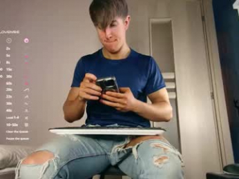 christianlevine_ webcam model stream image