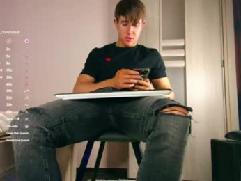 christianlevine_ webcam model stream image