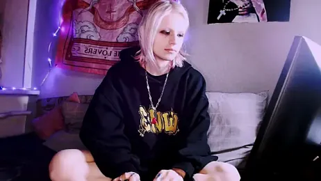 Alien_Bella webcam stripchat model stream image