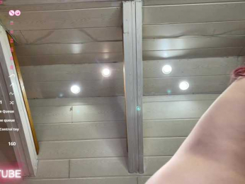 BUSTYTUBE webcam model stream image