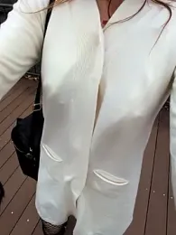 pink-mai webcam stripchat model stream image