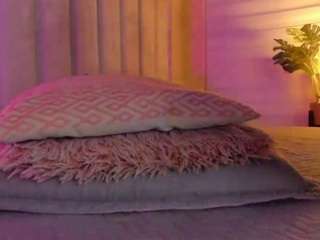 jules-rose webcam camsoda model stream image