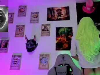 sofi_pretty_uwu_ webcam model stream image