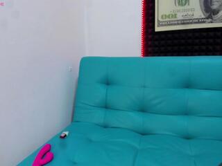 Elizabeth Lamber webcam model stream image