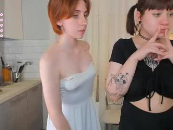 chloealice webcam model stream image