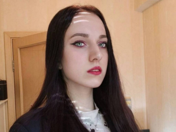 OttilieFurness webcam model stream image