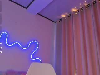 allison-alahia webcam model stream image