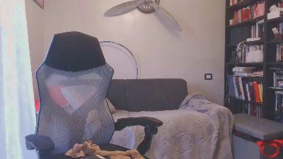 TinyWife webcam model stream image