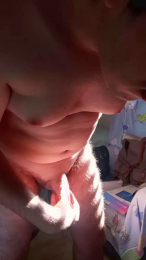 uaieo4fun webcam model stream image