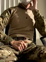 Daddygarry webcam stripchat model stream image