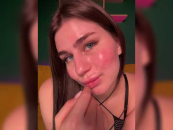 _Mala_ webcam model stream image