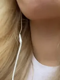 PollyDolly webcam stripchat model stream image