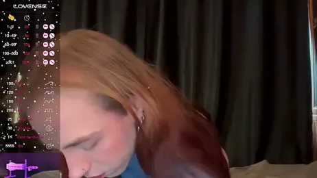 Avril_Pearly_ webcam model stream image