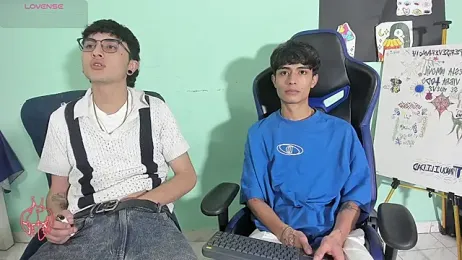 TYLERhHOT2005 webcam model stream image
