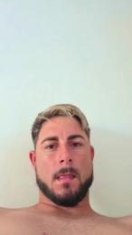 Realluis webcam cam4 model stream image