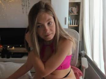 bestgirl_ofthe_neighborhood webcam model stream image