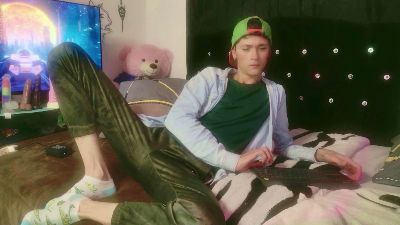 tyler_cat webcam model stream image