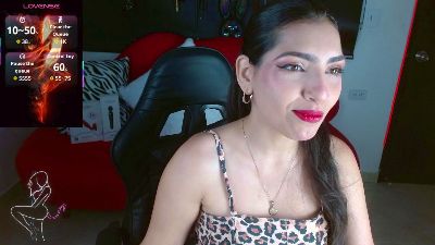 LunaSub69_ webcam model stream image