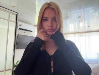 Kaderii1 webcam model stream image