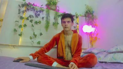 AngelSlimm webcam model stream image