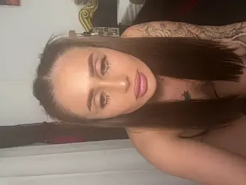 TaisaWolk webcam model stream image