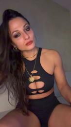 NoraLeoni webcam model stream image